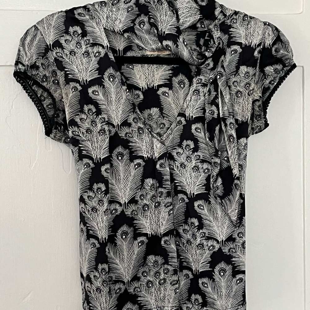Vintage/Retro Inspired Tie-Neck Blouse, in Satin Peacock Print